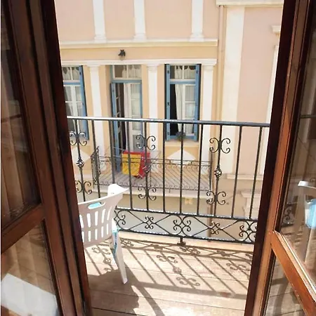 Apartment Hera *