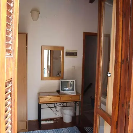 Hera Apartment