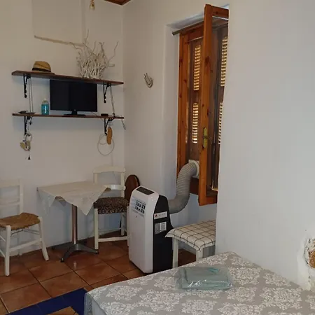 Apartment Hera *
