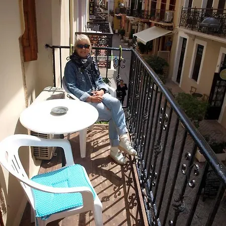 Hera Apartment *
