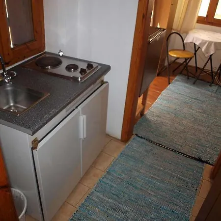 Apartment Hera *